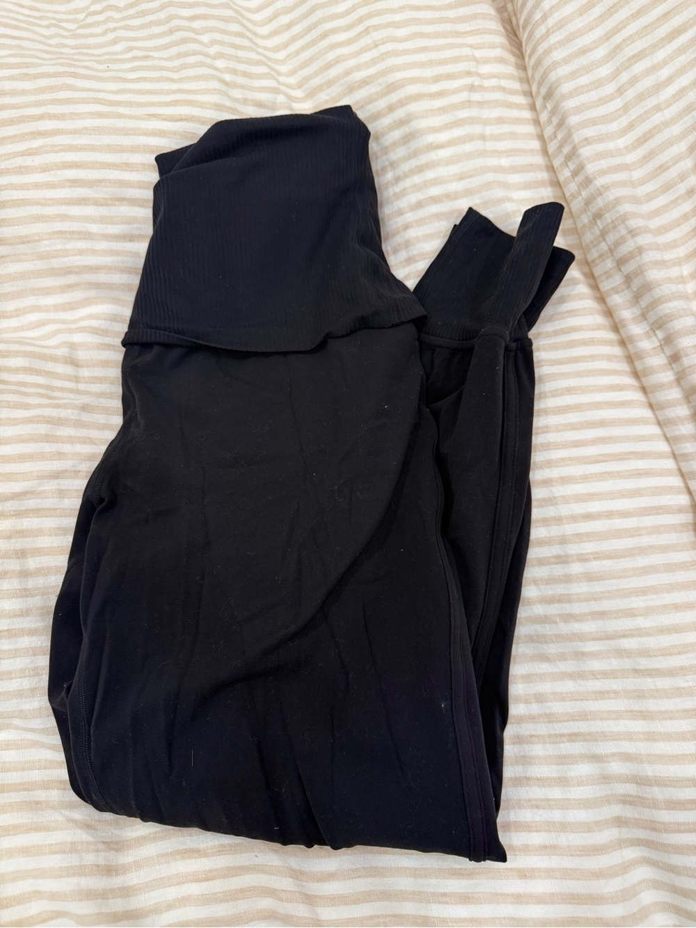 Lululemon fold over joggers